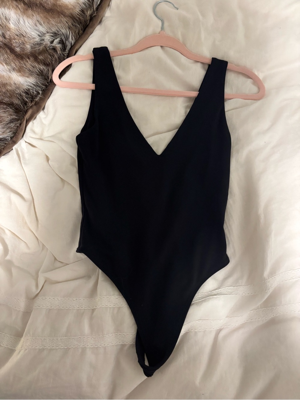 Babaton V neck body suit